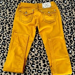 Miss Me mustard yellow skinny jeans. Worn once and like new.